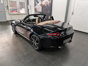 Mazda MX-5 2.0 Kazari