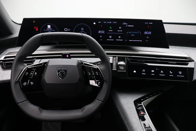 Fahrzeugbild PEUGEOT 5008