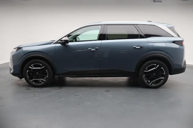 PEUGEOT 5008 e-Allure Premium AWD