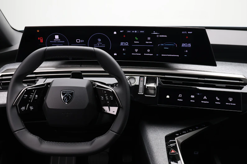 Fahrzeugbild PEUGEOT 5008