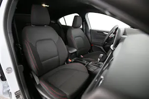 FORD Focus 1.0i EcoB Hybrid 155 ST-Line
