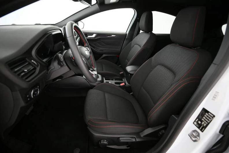 Fahrzeugbild FORD FOCUS