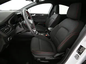 FORD Focus 1.0i EcoB Hybrid 155 ST-Line