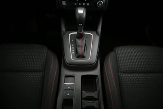 https://vehicle.imgix.net/4421132/b56fe4fd-7029-4bf9-b45b-4397bf00fdcb.jpg