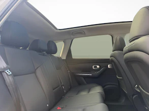 https://vehicle.imgix.net/4421134/dd10cff8-eda7-4c53-a5cf-1005b65fac8c.jpg
