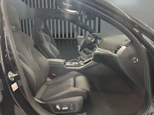 BMW M3 Competition xDrive M CARBON EXTERIEURPAKET