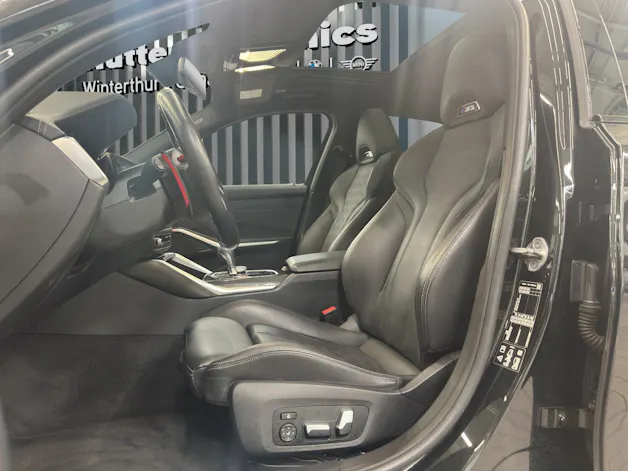 BMW M3 Competition xDrive M CARBON EXTERIEURPAKET