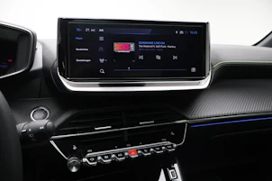 Fahrzeugbild PEUGEOT 208 1.2 Hybrid 145 GT Exclusive