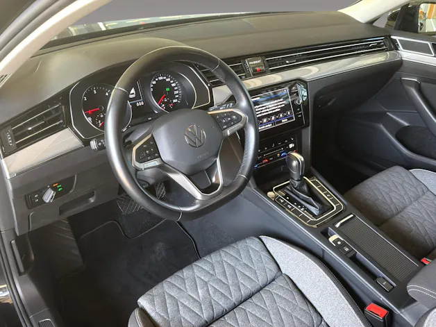 VW Passat Variant 2.0 TDI 150 Business DSG