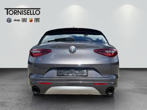 ALFA ROMEO Stelvio 2.2 D Q4 210 Ti