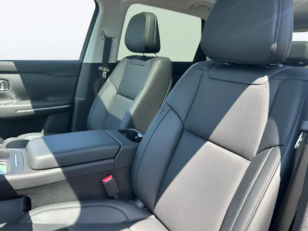 Leapmotor C10 EV AWD
