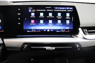 image du véhicule BMW X1 20d xDrive paddles