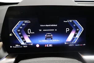 BMW X1 20d xDrive paddles