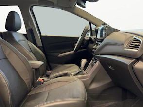 https://vehicle.imgix.net/4421267/d2275697-90a2-4e15-ad01-f2407a999d52.jpg