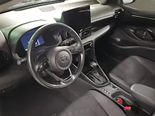 Toyota Yaris 1.5 VVT-i HSD Trend