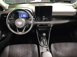 Toyota Yaris 1.5 VVT-i HSD Trend