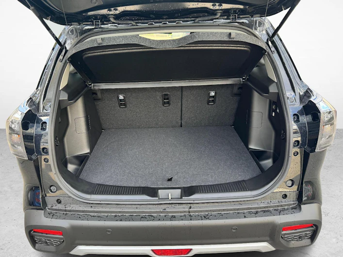 Fahrzeugbild SUZUKI S-CROSS
