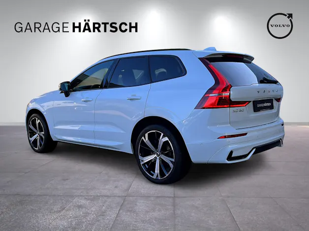 Volvo XC60 2.0 B5 MH Ultimate Dark AWD