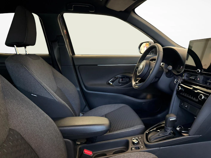 Fahrzeugbild TOYOTA YARIS CROSS