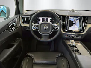 VOLVO XC60 2.0 T8 TE XCLUSIVE Ultra Bright eAWD