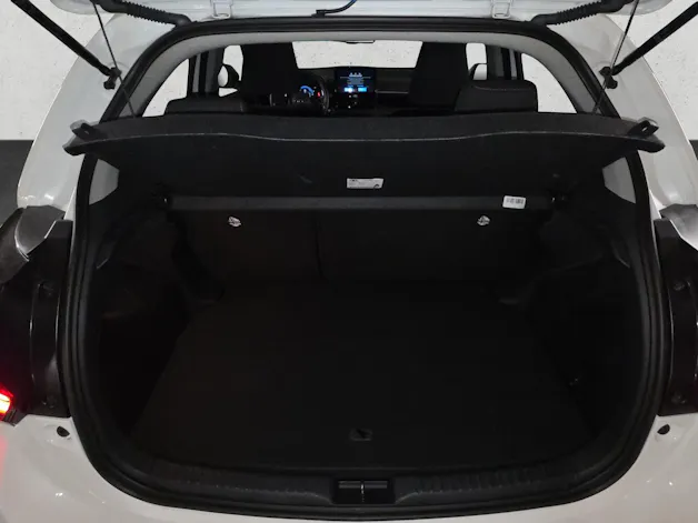 Toyota Yaris 1.5 VVT-i HSD Trend