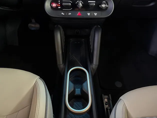 Mini J01 Cooper SE
