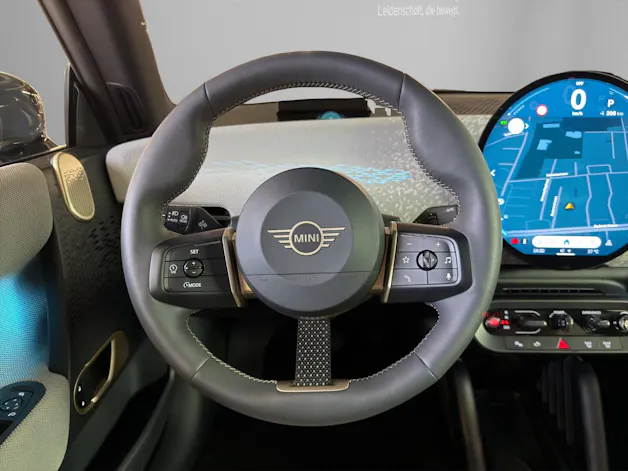 Mini J01 Cooper SE