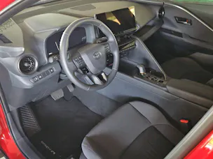 Toyota C-HR 2.0 PHEV Swiss Edition