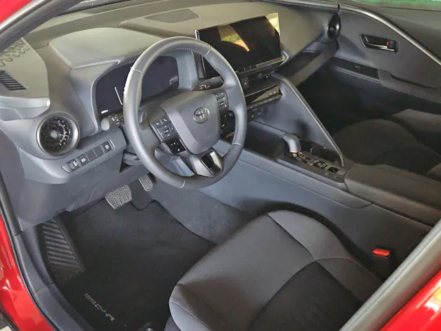 Toyota C-HR 2.0 PHEV Swiss Edition
