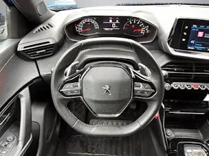 PEUGEOT 2008 1.2 PureTech 130 Allure