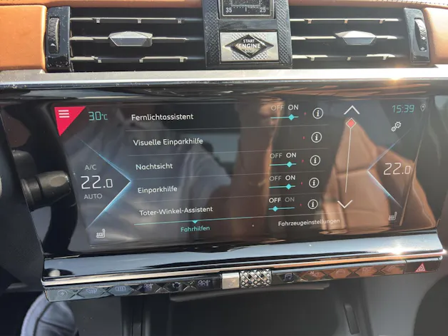 DS Automobiles 7 Crossback 1.6 E-Tense Rivo