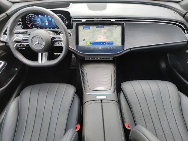 Mercedes-Benz E 300 de AMG Line 4Matic T-Modell