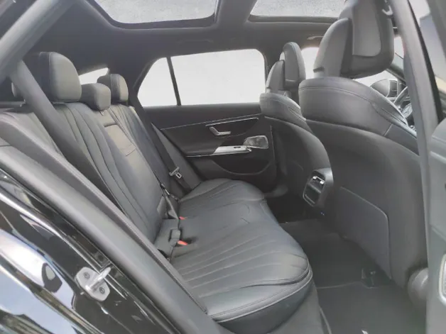Mercedes-Benz E 300 de AMG Line 4Matic T-Modell