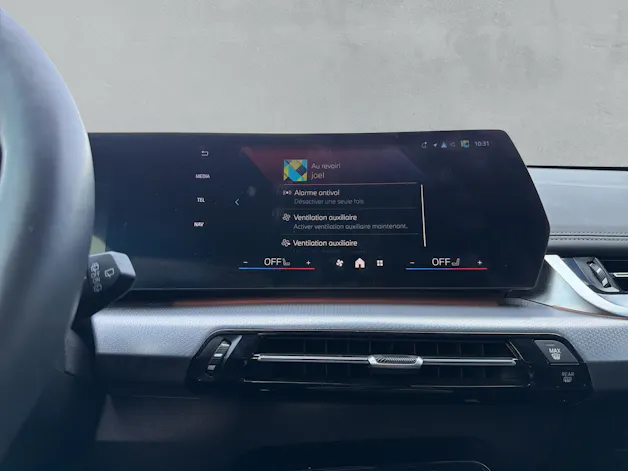 BMW X1 20d xDrive paddles