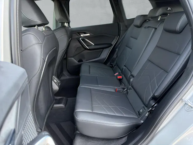BMW X1 20d xDrive paddles