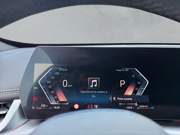 BMW X1 20d xDrive paddles