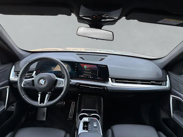 BMW X1 20d xDrive paddles