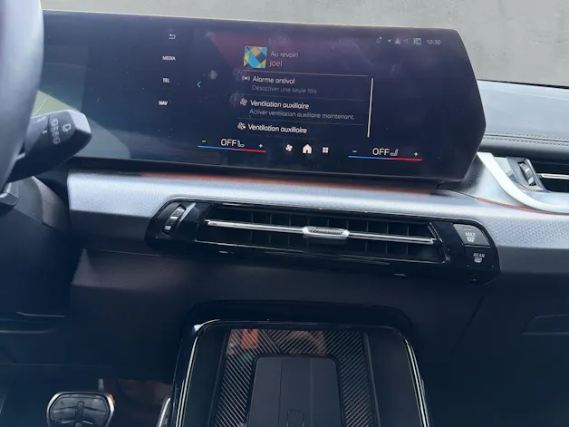 BMW X1 20d xDrive paddles