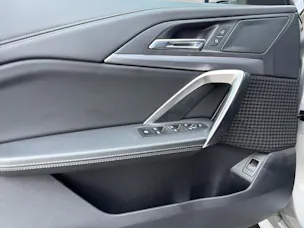 BMW X1 20d xDrive paddles