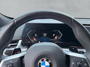 BMW X1 20d xDrive paddles