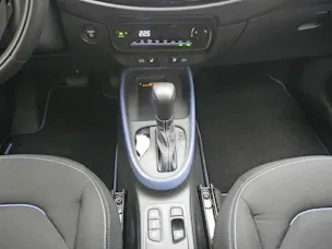 Toyota Aygo X 1.5 VVT-i HSD Trend