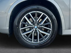 BMW X1 20d xDrive paddles