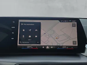 BMW X1 20d xDrive paddles