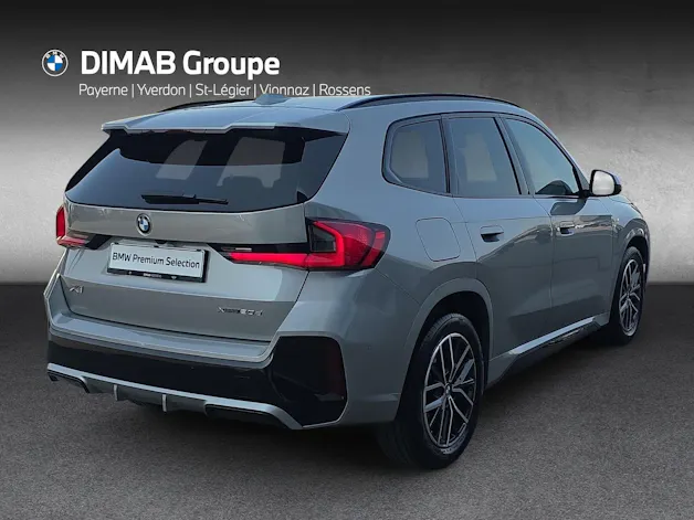 BMW X1 20d xDrive paddles