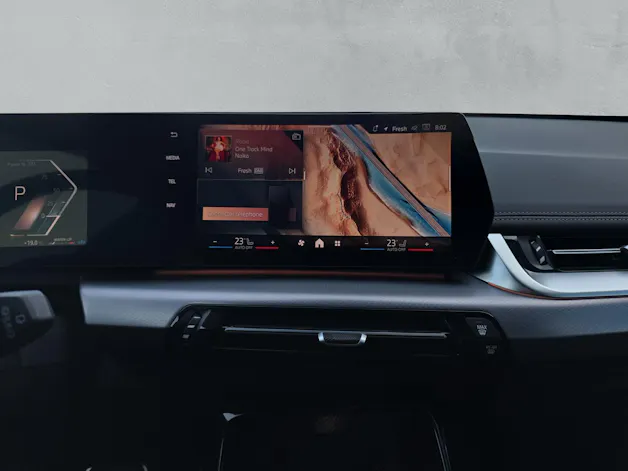 BMW X1 20d xDrive paddles