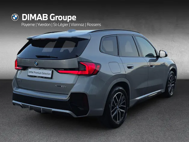 BMW X1 20d xDrive paddles