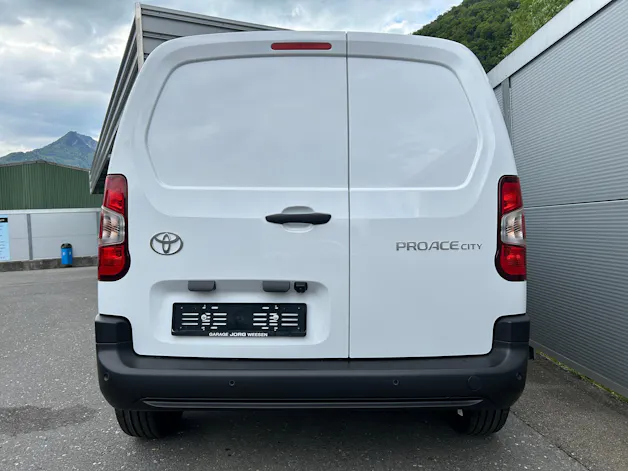Toyota PROACE CITY Van L1 1.2 Active