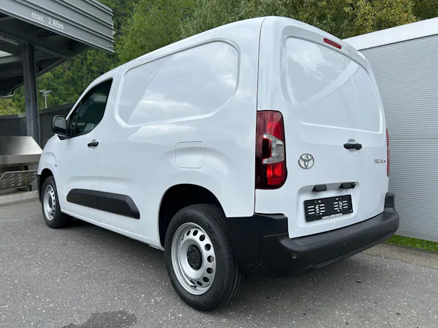Toyota PROACE CITY Van L1 1.2 Active