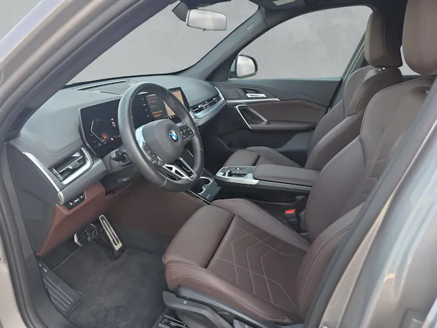 BMW X1 20d xDrive paddles