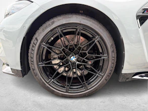 https://vehicle.imgix.net/4421652/e616b086-b9cf-4450-bc74-fb42dc24a714.jpg